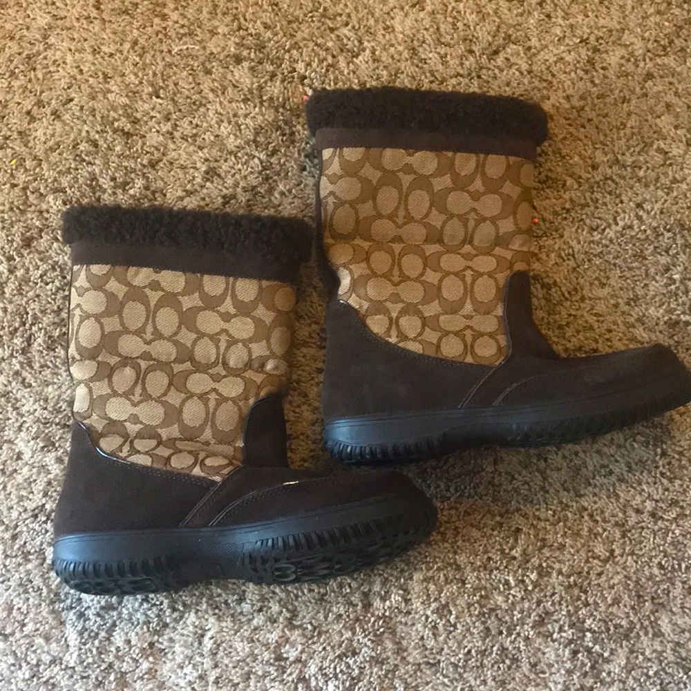 Coach Sherman Sig boots. Worn twice. No box